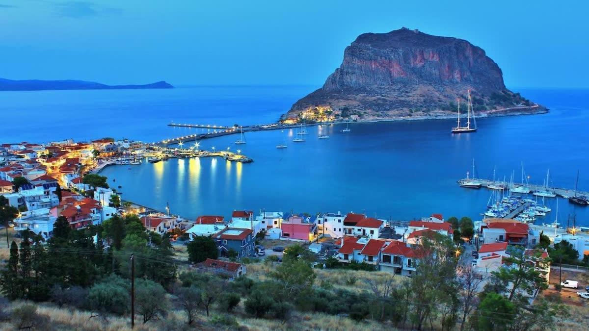Pablito House-Seaview Monemvasia Nests Buitenkant foto